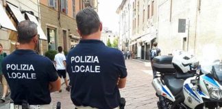 Polizia locale, fermato il “furbetto della ztl”: 34enne in pochi mesi ha collezionato 122 multe per 9.600 euro