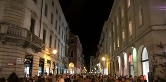 Notte Bianca, botte tra due indiani ubriachi in corso Palladio Notte Bianca corso Palladio