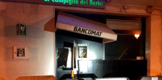Fanno esplodere un altro bancomat, spariti 690 euro e danneggiato anche appartamento bancomat esploso