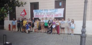 Emergenza climatica, Fridays For Future non va in vacanza: “istituzioni cieche” clima Fridays For Future