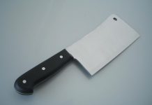 “Mannaie” contro Coviello, VicenzaPiù e la libertà di informare. La riflessione di Germano Raniero: “fa male l’indifferenza” mannaie