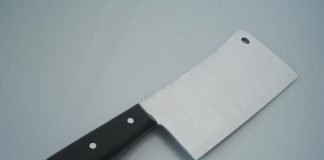 “Mannaie” contro Coviello, VicenzaPiù e la libertà di informare. La riflessione di Germano Raniero: “fa male l’indifferenza” mannaie