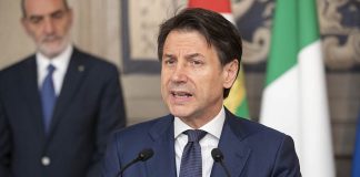 Covid, Conte cambia idea su spostamenti a Natale? Mozione opposizione discussa il 16 dicembre Giuseppe Conte