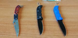 Minaccia col coltello di notte in via Albinoni la madre 80enne dell’ex fidanzato: denunciata 49enne coltello