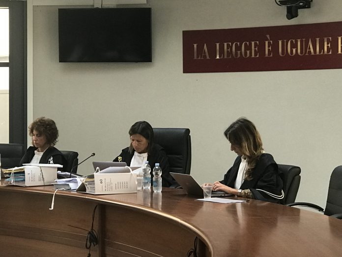 Processo BPVi: presidente del collegio Deborah De Stefano con giudici a latere Elena Garbo e Camilla Amedoro