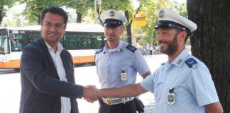 Fuga sui tetti, il sindaco ringrazia gli agenti che avevano individuato l’uomo