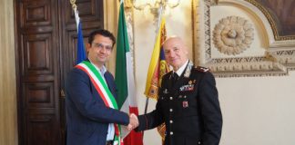 Il saluto del sindaco al generale di Divisione Giuseppe La Gala