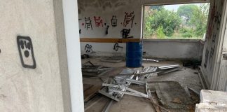 Scoperti a rubare gli infissi in un ex mangimificio di Montecchio: denunciati due stranieri irregolari