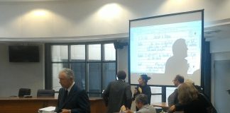 Processo BPVi, Sorato non ci sarà il 31 ottobre. L’ex Segretario Sommella: “Zonin fece spegnere registrazione su dimissioni del dg” Zonin in aula del tribunale