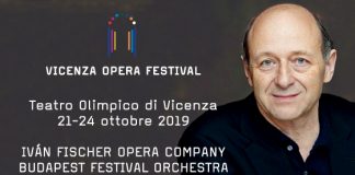 Tutto pronto in piazza dei Signori per assistere a “La favola d’Orfeo” su maxischermo