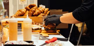 IEG: inaugura sabato Cosmofood 2019, piattaforma di business per l’Ho.Re.Ca. del Nord est