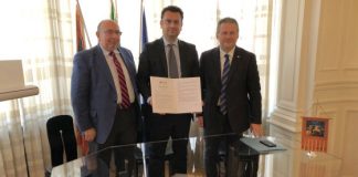 Il sindaco Rucco firma la Carta di Venezia per lo sviluppo di città a misura di famiglia