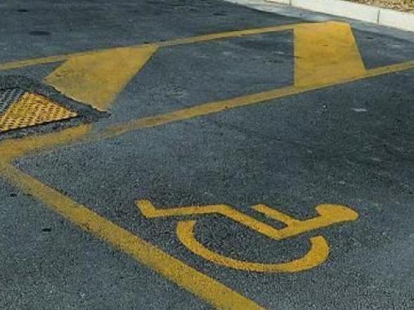 parcheggio disabili