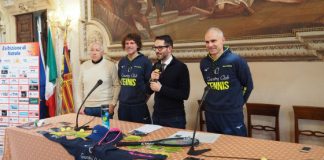 Tennis, Esibizione di Natale tra Sonego e Kracman