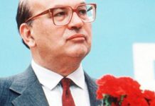 A colpi di Arnò | 19 gennaio 2000, venticinque anni dopo: Bettino Craxi, lo statista “condannato” (anche) all’oblio. I politici di oggi lo valgono? Bettino Craxi