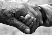 “Da zero a cento competenze” a Montecchio Maggiore: quando i giovani e gli anziani si incontrano