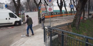 Via le transenne dal ponte di viale Margherita