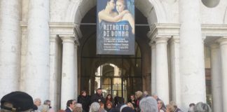 Mostra “Ritratto di donna”, un successo l’iniziativa del sindaco per i centri anziani