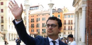 Ore 14.45 – Coronavirus a Vicenza, il sindaco e presidente della provincia Rucco invita alla collaborazione per limitare il contagio Francesco Rucco... saluta