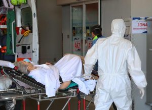 Medici e infermieri italiani in azione contro il Coronavirus dopo l'insorgere della pandemia