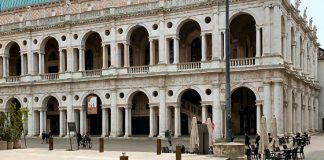 Coronavirus, posticipato il pagamento dei plateatici