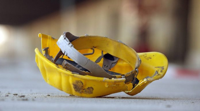 Morti sul lavoro in Veneto, Rifondazione Comunista: “Un’emergenza ancora senza risposte. Basta piangere, ci vogliono interventi decisi” Morti lavoro incidente veneto rifondazione comunista