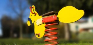 Coronavirus, da martedì riaprono i primi sette parchi gioco sanificati