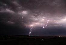 Meteo in Veneto: allerta gialla per temporali, grandine e vento. Rischio frane, allagamenti e colate rapide nelle zone montane e pedemontane Allerta meteo veneto Temporali rischio climatico