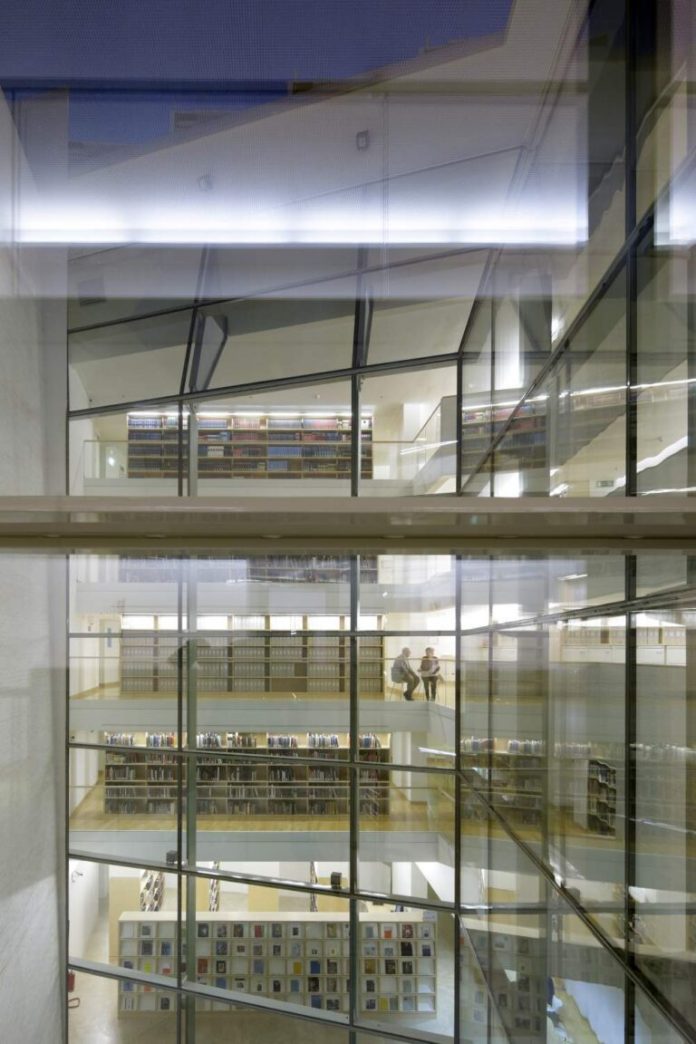 biblioteca-hertziana-2-768x1152-1