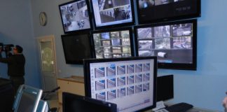 Microspaccio sotto le telecamere di via Gorizia, droga sequestrata e segnalati in tre