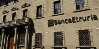 L’assoluzione di Boschi & c. nel processo per il fallimento di Banca Etruria, l’ex magistrato Schiavon: i responsabili del crac sono “in alto” Ex Banca Etruria