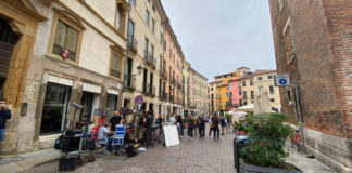 In piazza delle Erbe a Vicenza le riprese della nuova serie Tv “Luce dei tuoi occhi” con Anna Valle