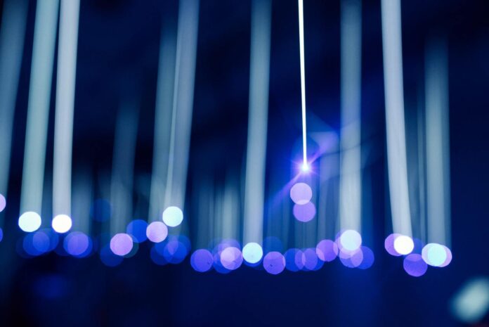 Luci-al-Led-696x465-1