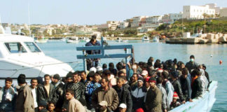 Migranti, Vanessa Camani (Pd): “Situazione fuori controllo, senza regia e in pieno caos politico” Migranti a Lampedusa