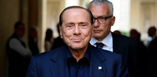 Berlusconi al San Raffaele in terapia intensiva, per il Cav notte in ospedale Berlusconi Silvio