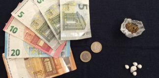 Via Gorizia, la polizia locale denuncia uno spacciatore e segnala un consumatore