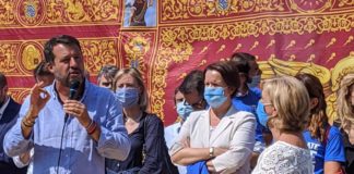 Salvini a Lonigo si ricorda improvvisamente dell’autonomia del Veneto: “la prima cosa che farò quando tornerò al governo” autonomia Salvini Lonigo