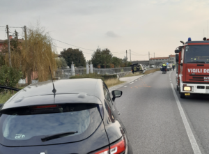 Mezzi di soccorso per l'incidente in via Bassanese (S.P. 52) a Pozzoleone