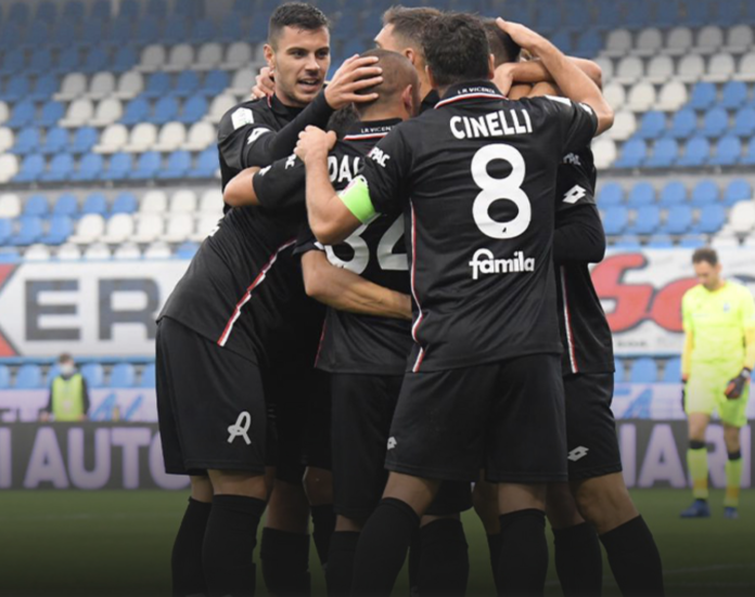 Il Lr Vicenza in gol ma invano con la Spal (foto Lr Vicenza)