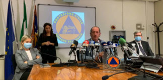 Coronavirus in Veneto, Zaia: “in corsia anche senza specializzazione, ci mancano pneumologi” conferenza stampa di Luca Zaia del 28 ottobre