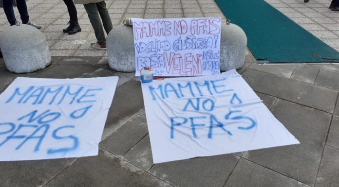 Mamme No Pfas contro i manager Miteni: “Hanno scelto il profitto, ora vogliamo bonifica e verità” Mamme No Pfas processo miteni la sentenza