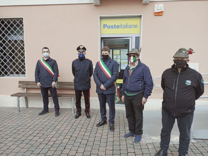 2020-12-02_5fc7486e5e026_AltissimogruppoconAlpiniCarabinieri