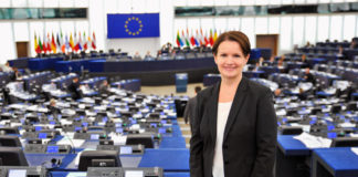 Covid, Bizzotto (Lega): “vaccini, disastro Von der Leyen. Collaborare con USA, Gran Bretagna e Israele”