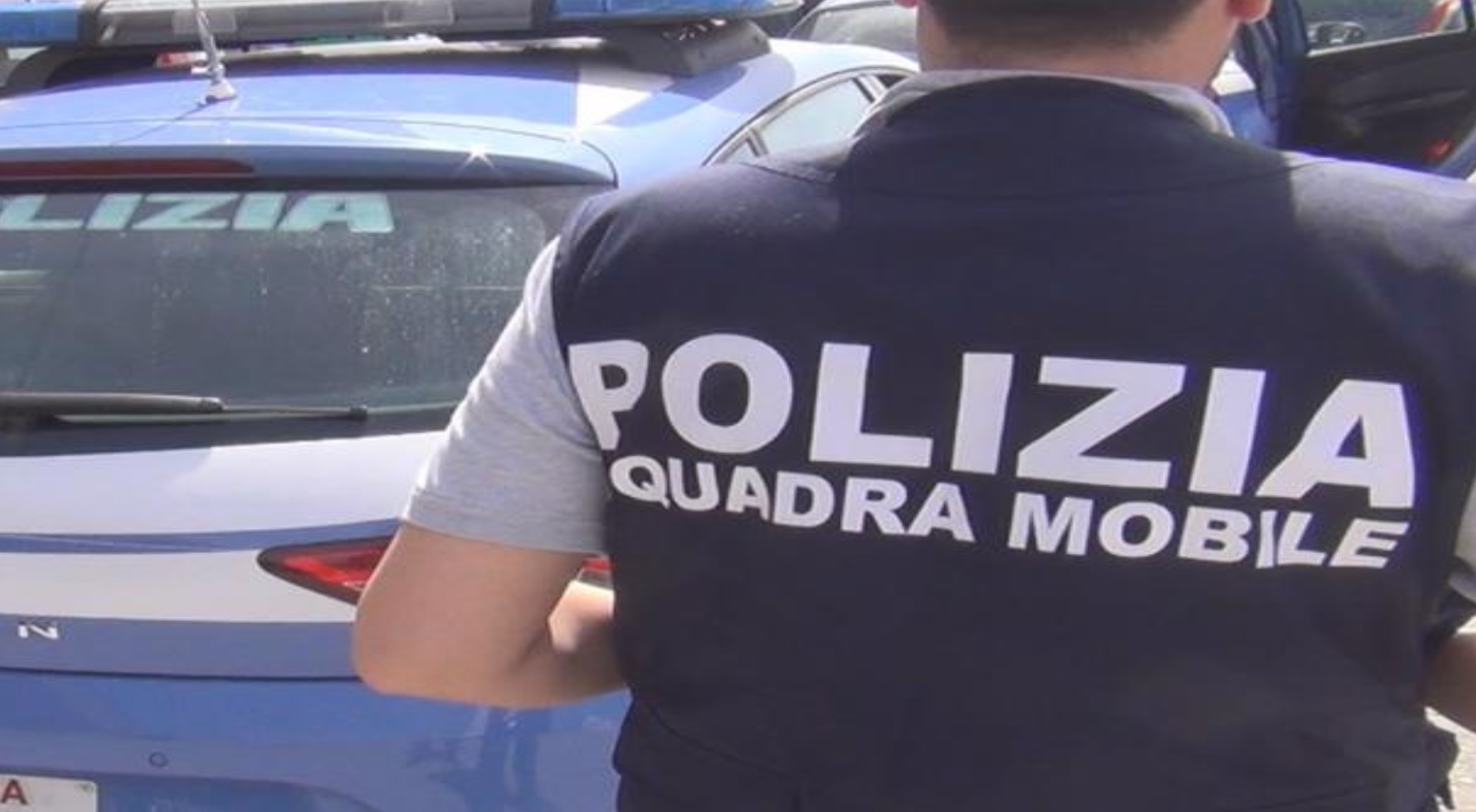 Agente della squadra mobile (Polizia di stato)