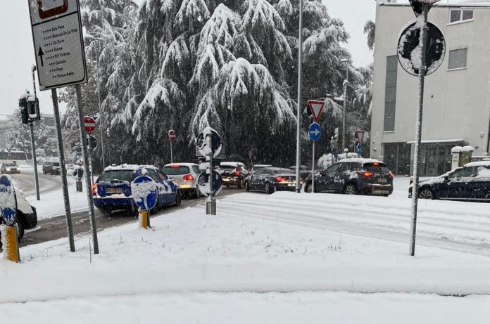 traffico Vicenza via Quadri neve