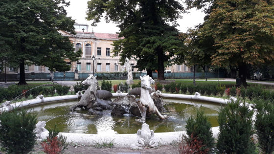 Una delle Fontane senza acqua di Vicenza: giardini Salvi
