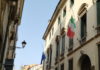 Provincia di Vicenza, ritorno alla Casa dei Comuni? Rucco: “Inattuale”. La minoranza a Lonigo parla di incoerenza sede provincia Vicenza bandiere a mezz'asta per Attanasio e Iacovacci uccisi in Congo casa dei comuni