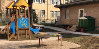 Ripristinato il ghiaino nei giardini di dieci scuole