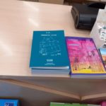 Tra Mercato Nuovo e San Felice: la CartoLibreria Veneta da più di 60 anni a Vicenza, dove si può acquistare “Arte culi ‘n aria” di Umberto Riva (Editoriale Elas)