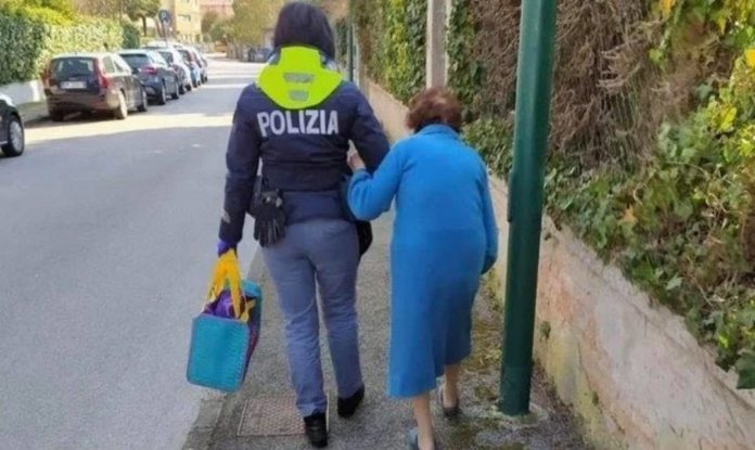 anziana Venezia poliziotta